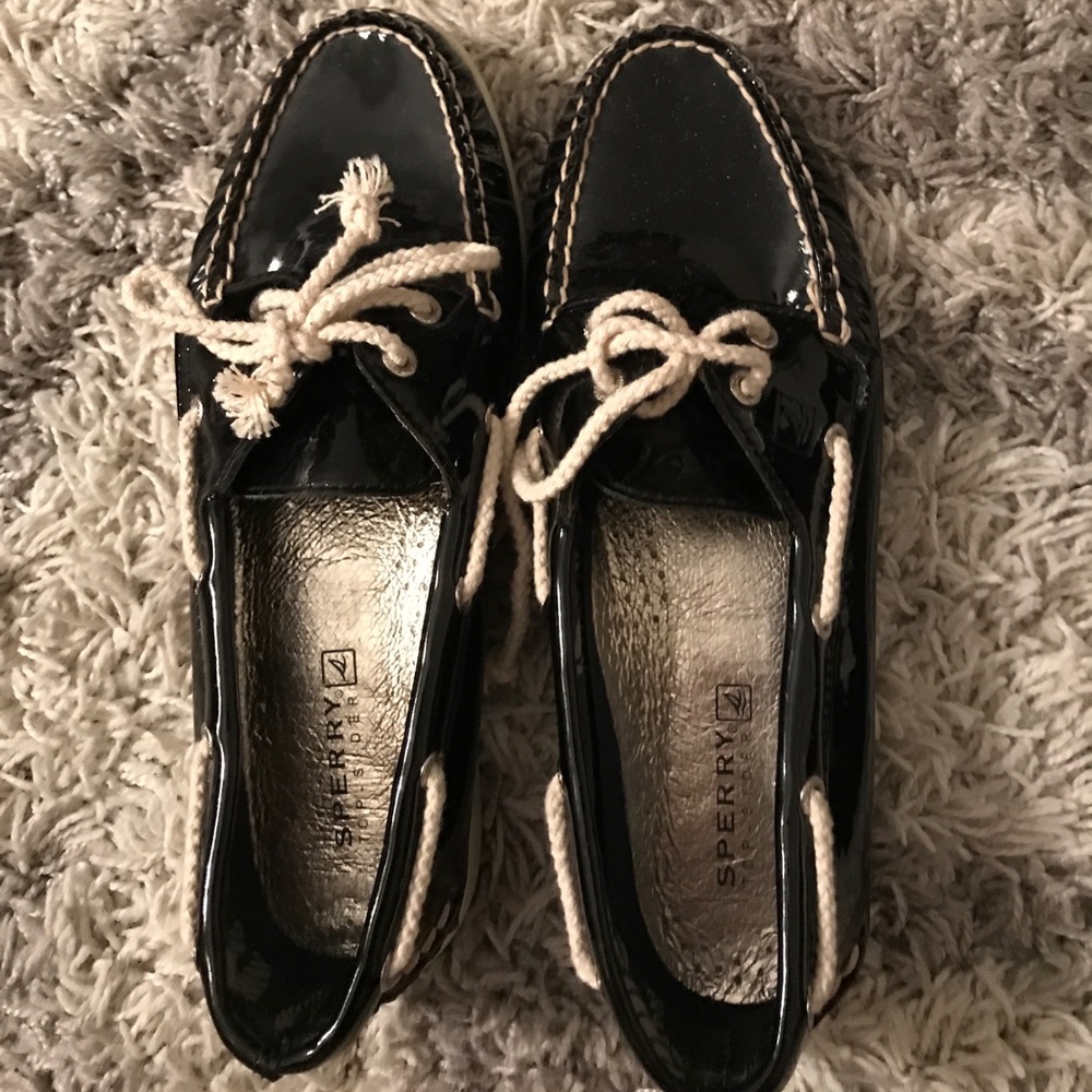 Black patent leather Sperry Top-Sider shoes