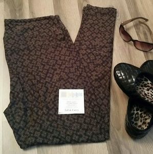 Lularoe Tall & Curvy Leggings (Brand-New)