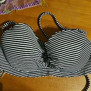 Victoria's secret bikini top