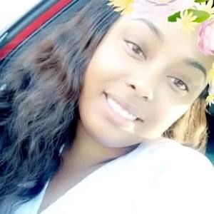 Meet your Posher, Kadijah