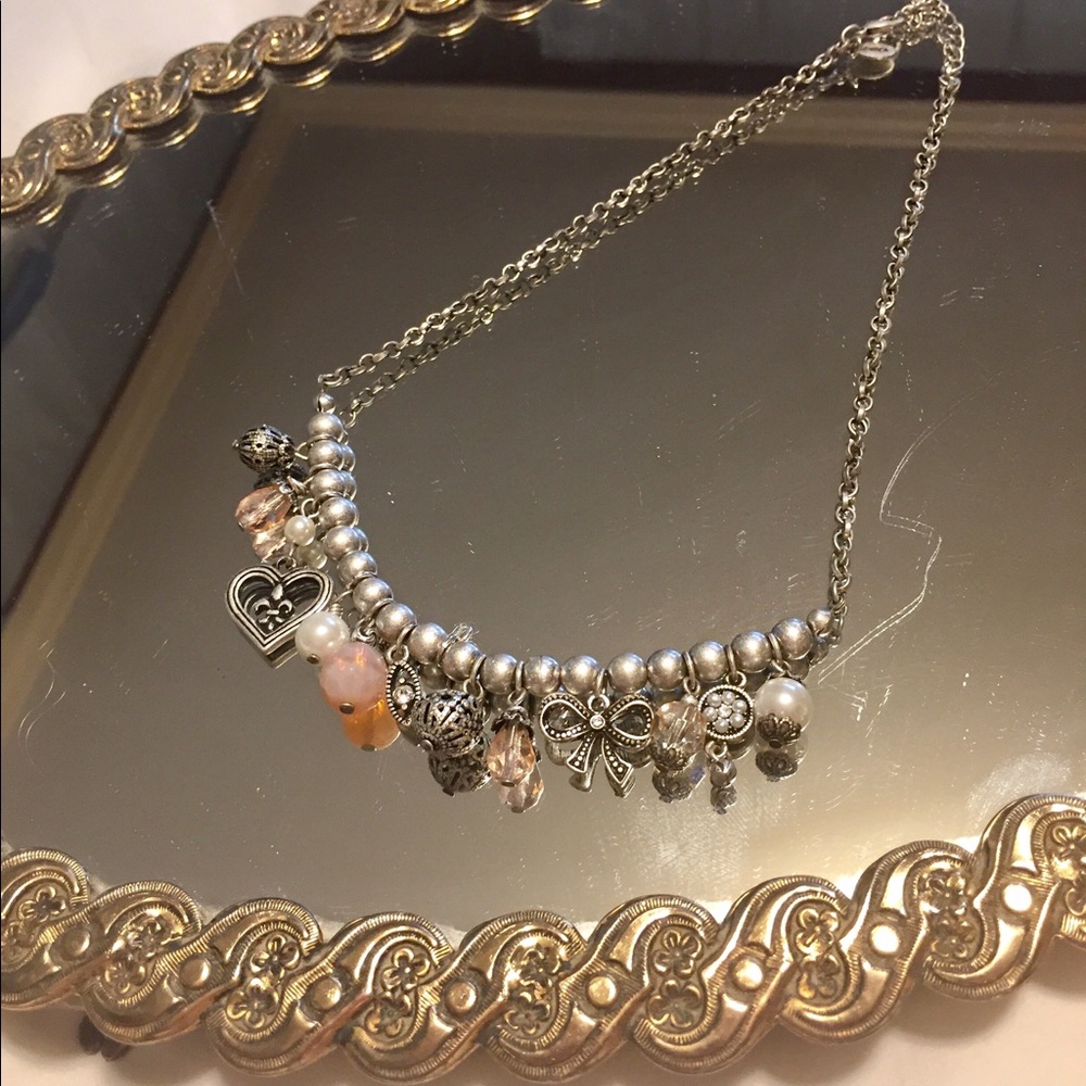 Beautiful Charm necklace 💕