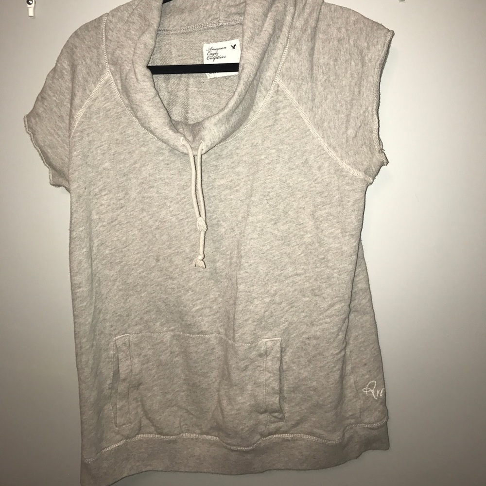 American Eagle Grey Short Sleeve Sweatshirt