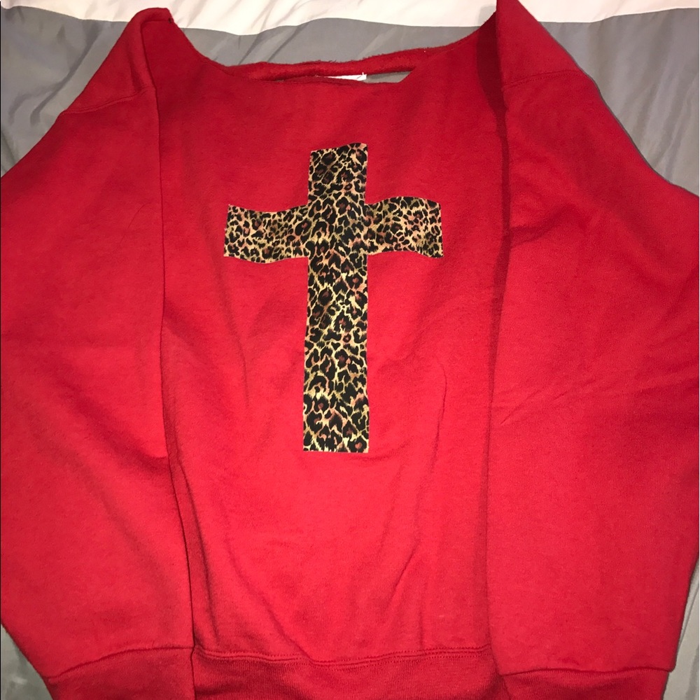 Distressed Red sweatshirt w/ Cheetah print Cross❤️