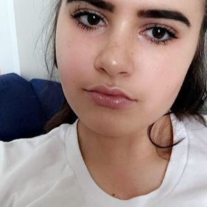 Meet your Posher, Taegin