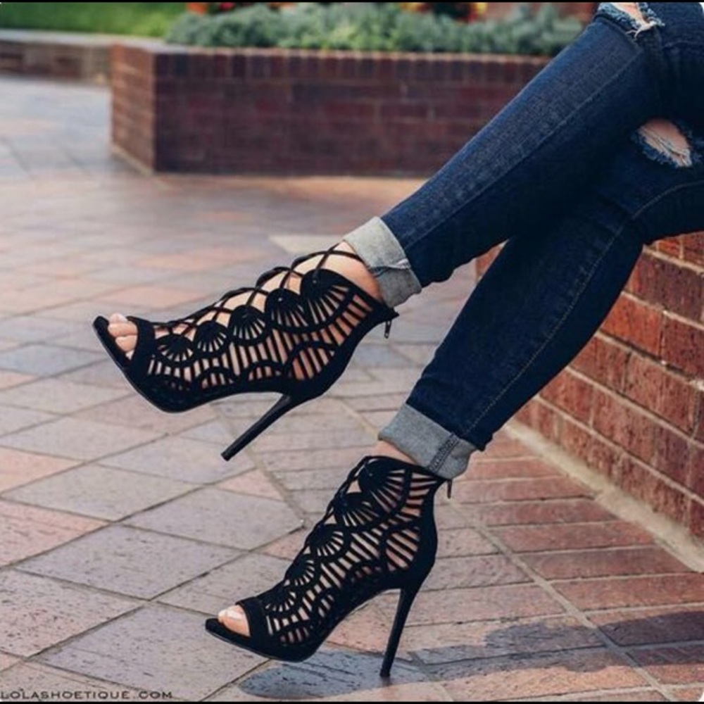 Black Lace High Heels