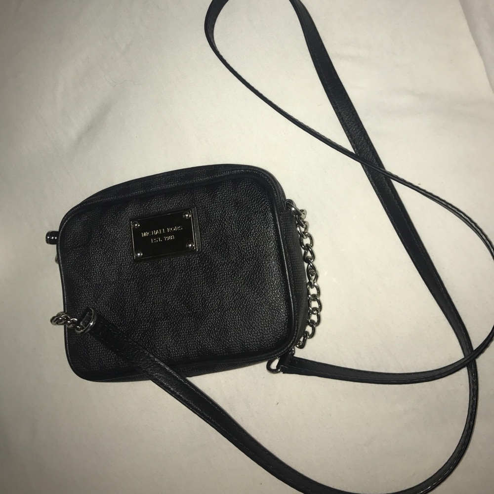 michael kors crossbody bag