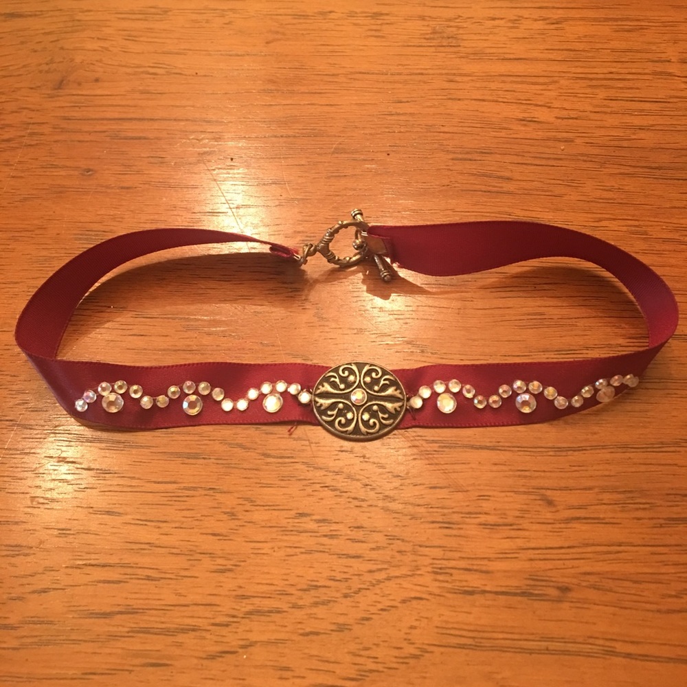 Handmade satin ribbon choker.  Toggle closure.
