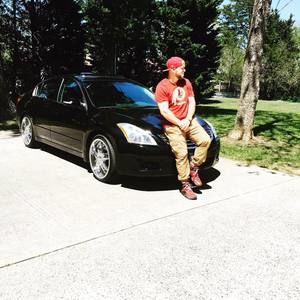 Meet your Posher, Dustin