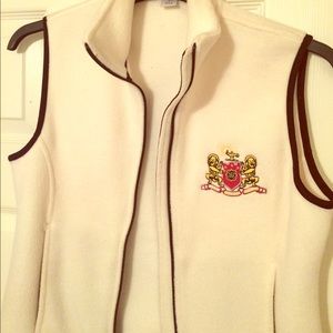 Phi Mu Crest Vest. White