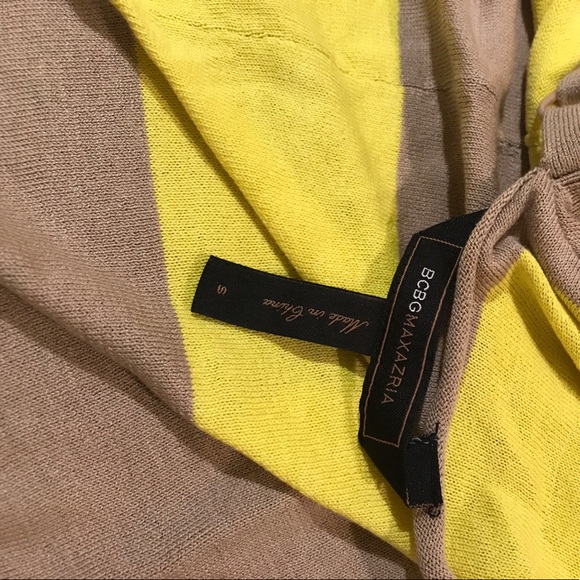 BCBG silky sweater with open back - Picture 3 of 4