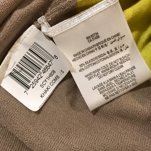 BCBG silky sweater with open back - Picture 4 of 4