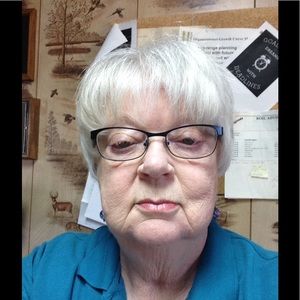 Meet your Posher, Sandy