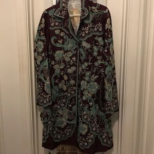 Light weight embroidered trench swing jacket