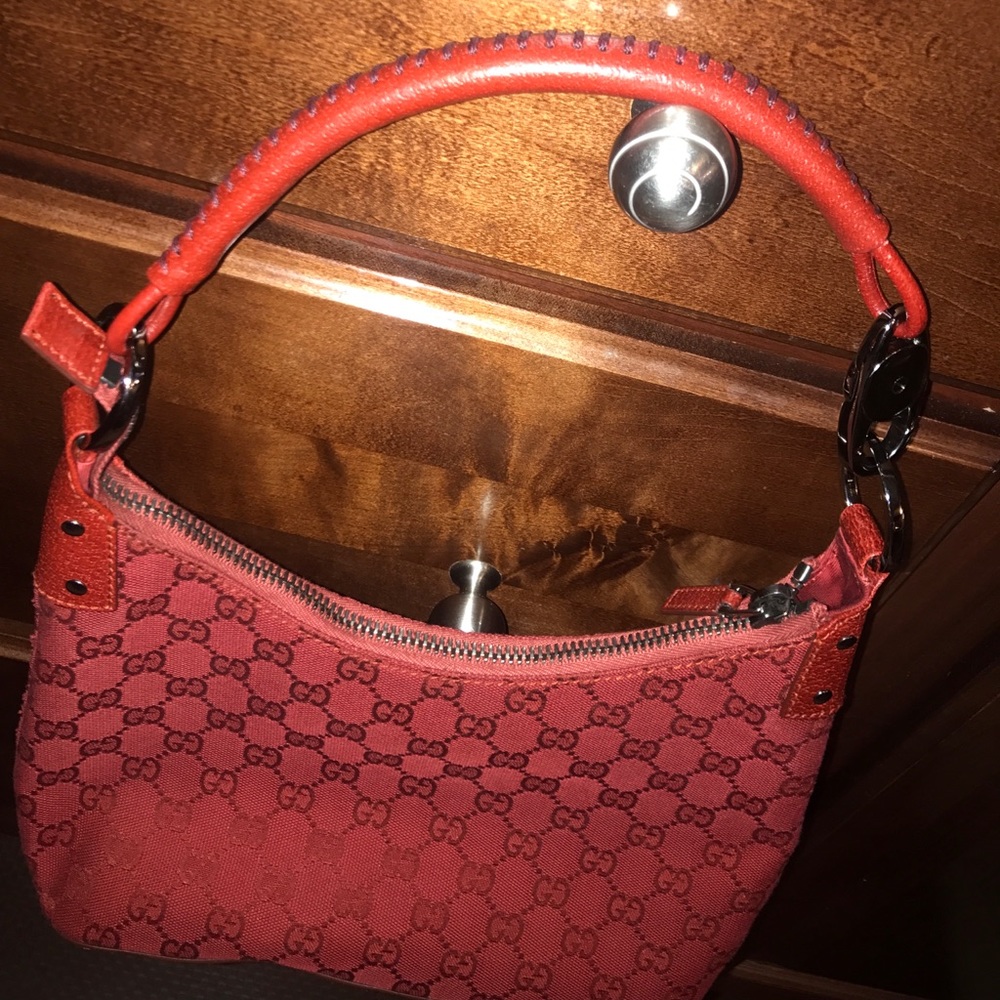 Vintage Gucci bag. Great condition!