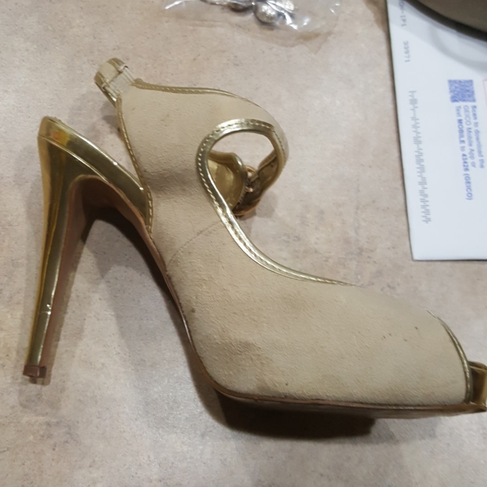 Shoes - Picture 2 of 2