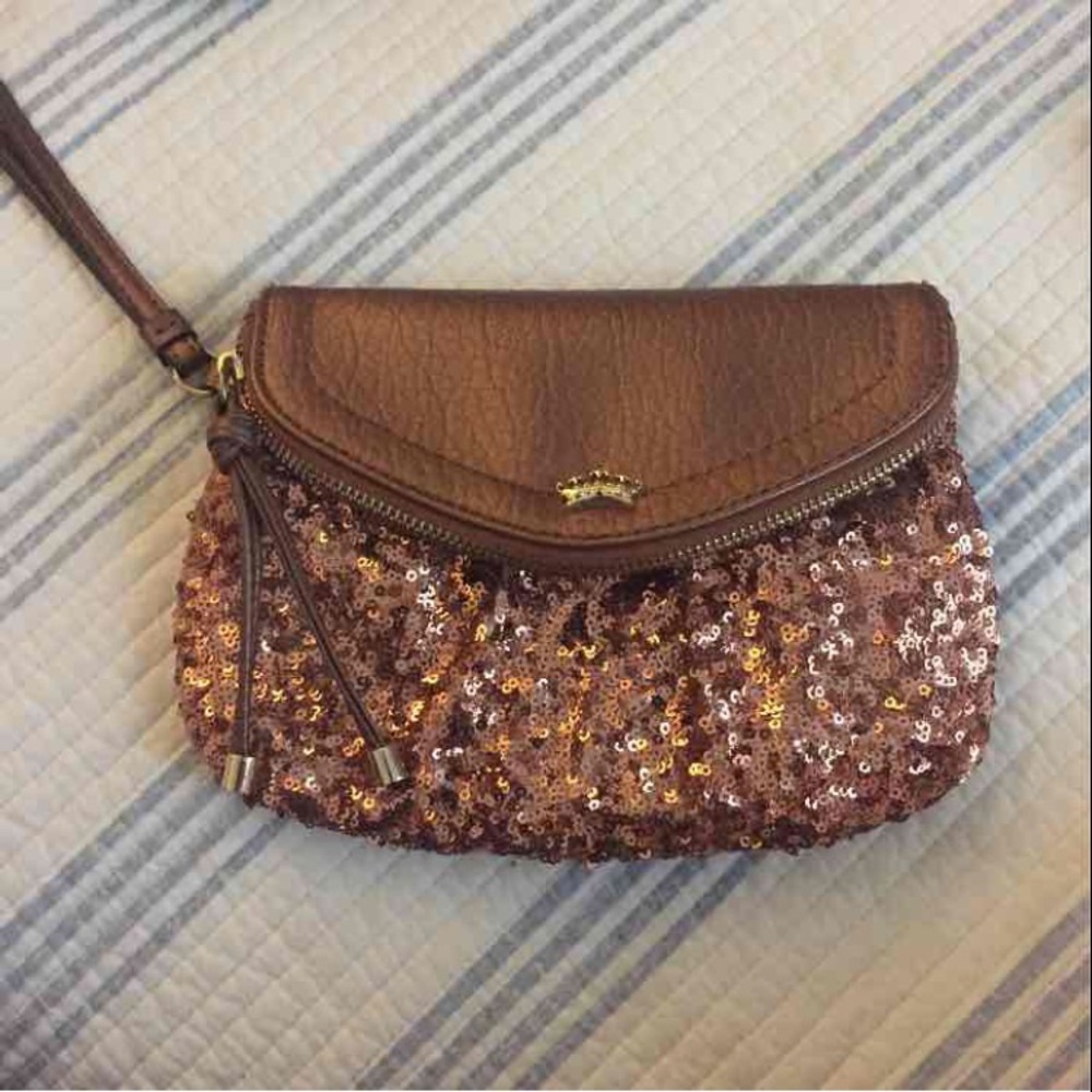 Cute Juicy Couture bag 🔥