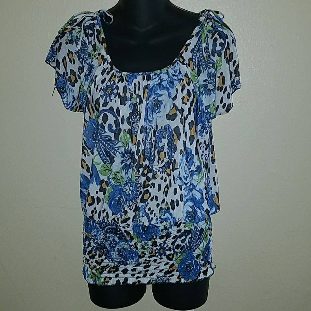 Leopard print top