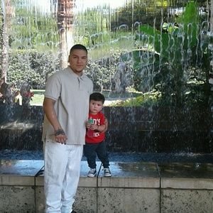 Meet your Posher, Luis