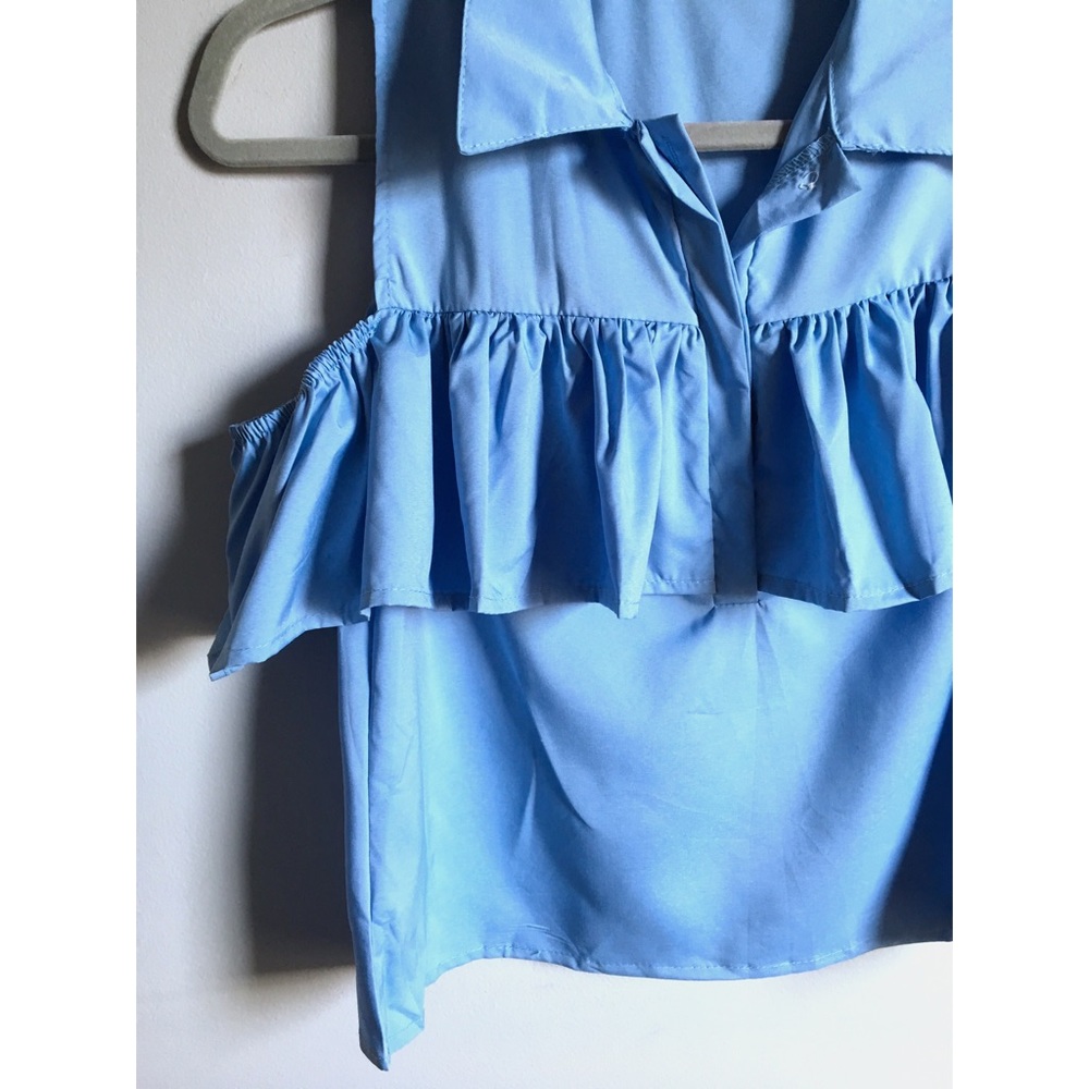 NEW Blue cold shoulder ruffle top - Picture 3 of 3