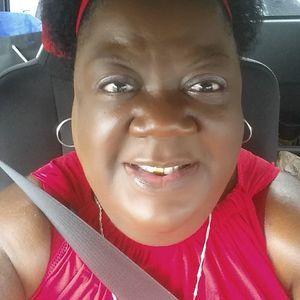 Meet your Posher, Debra