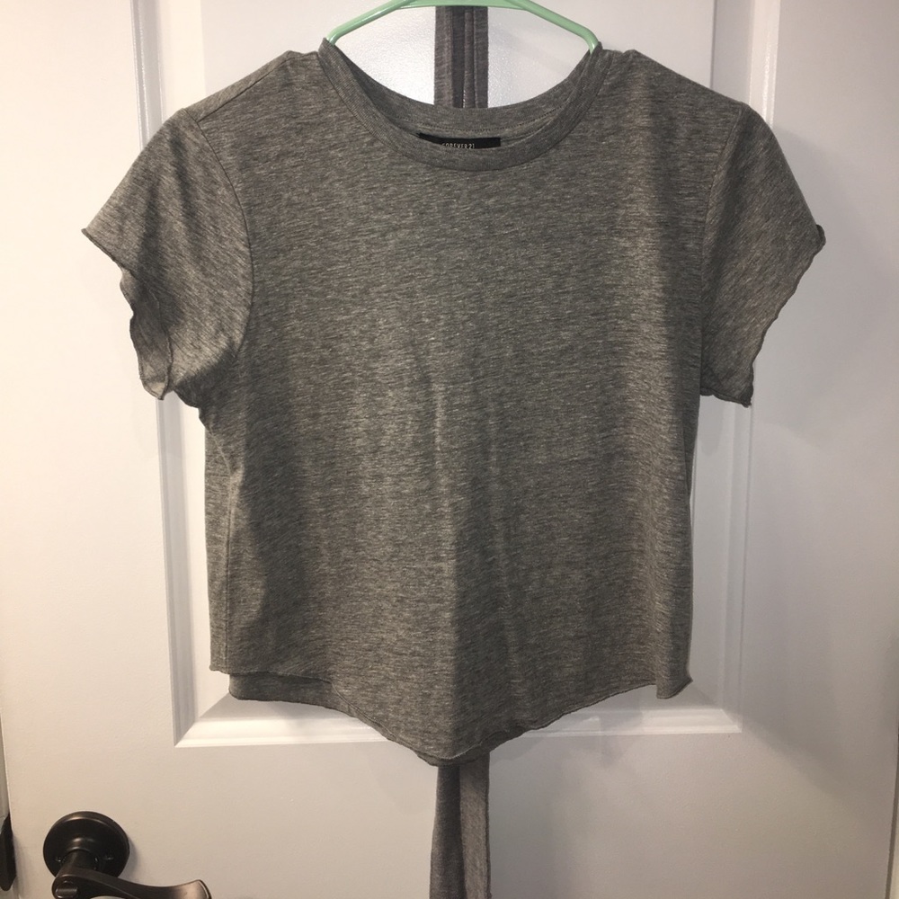 Cropped Grey Tshirt
