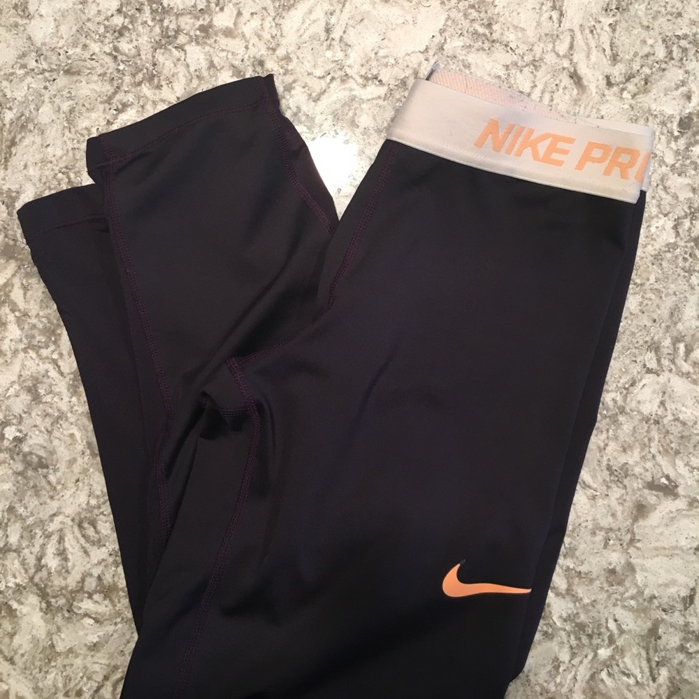 Nike pro