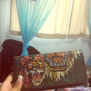 ED HARDY wallet (like new) *Barely used