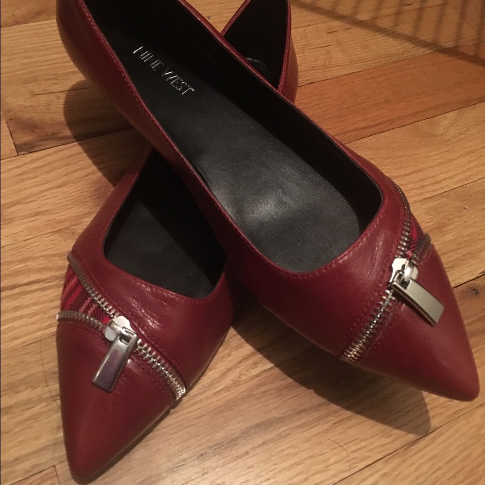 Never Worn Nine West Plaid Peekaboo Flats