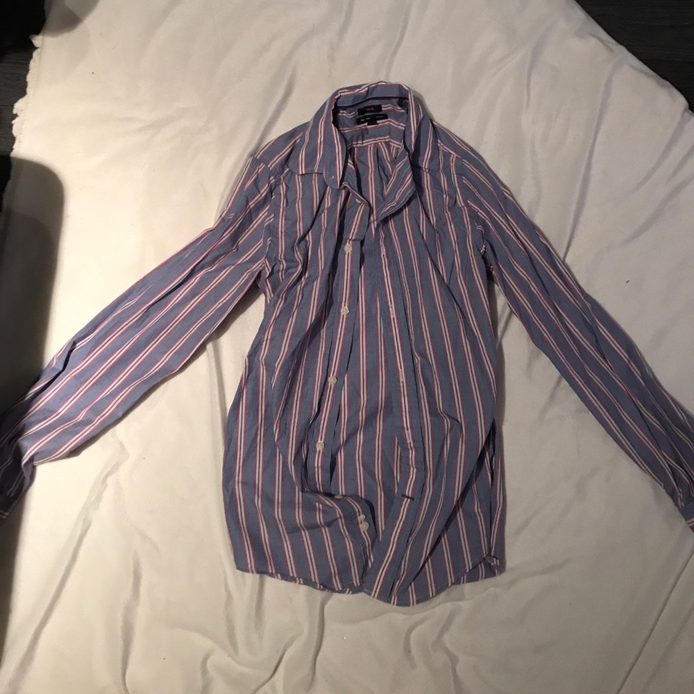 💋Gap slim fit button down shirt