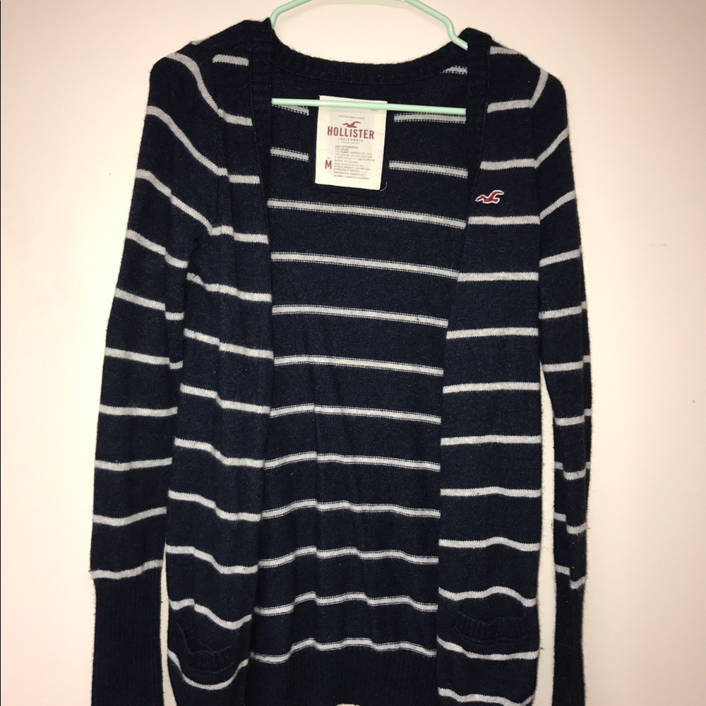 Hollister cardigan
