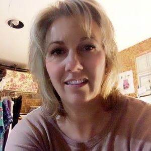 Meet your Posher, Diane
