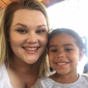 Meet your Posher, Holly