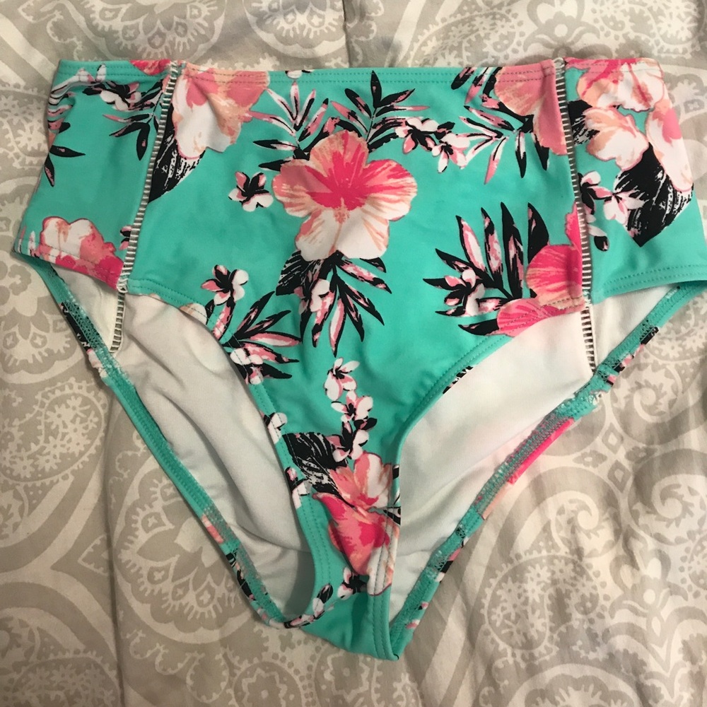 High waisted bikini bottoms Sz M