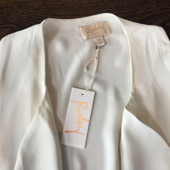 Rieley Vest - Picture 4 of 8