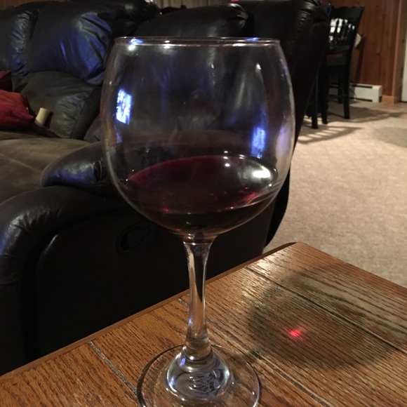 Meet your Posher, Linda - Picture 1 of 1