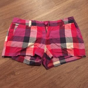 Billabong checkered shorts
