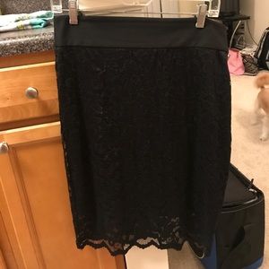 Elastic waist skirt