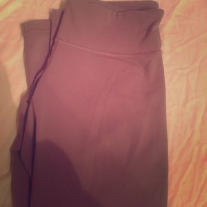 Lavander or light purple lulu capris