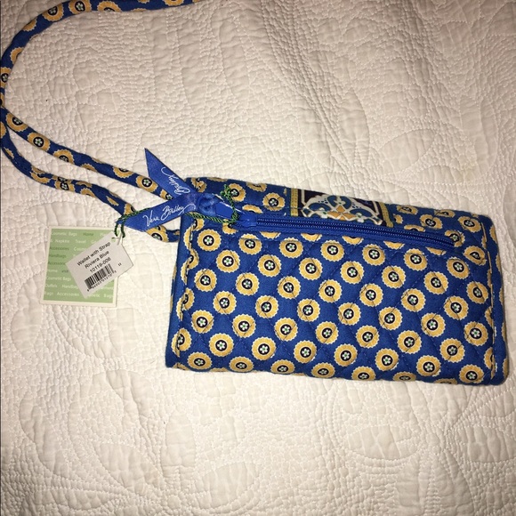 Vera Bradley wallet with strap - Picture 2 of 3