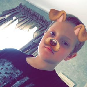 Meet your Posher, Eli