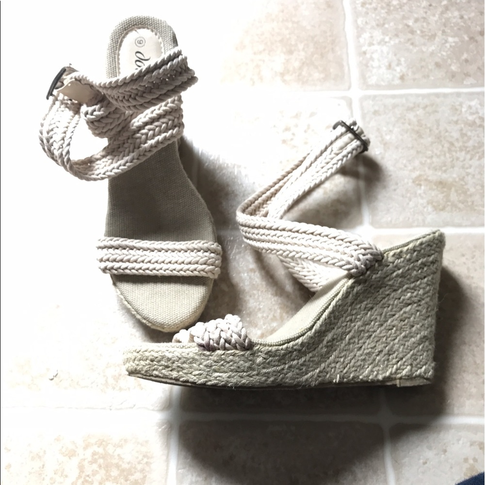 Adorable cream colored espadrille wedge
