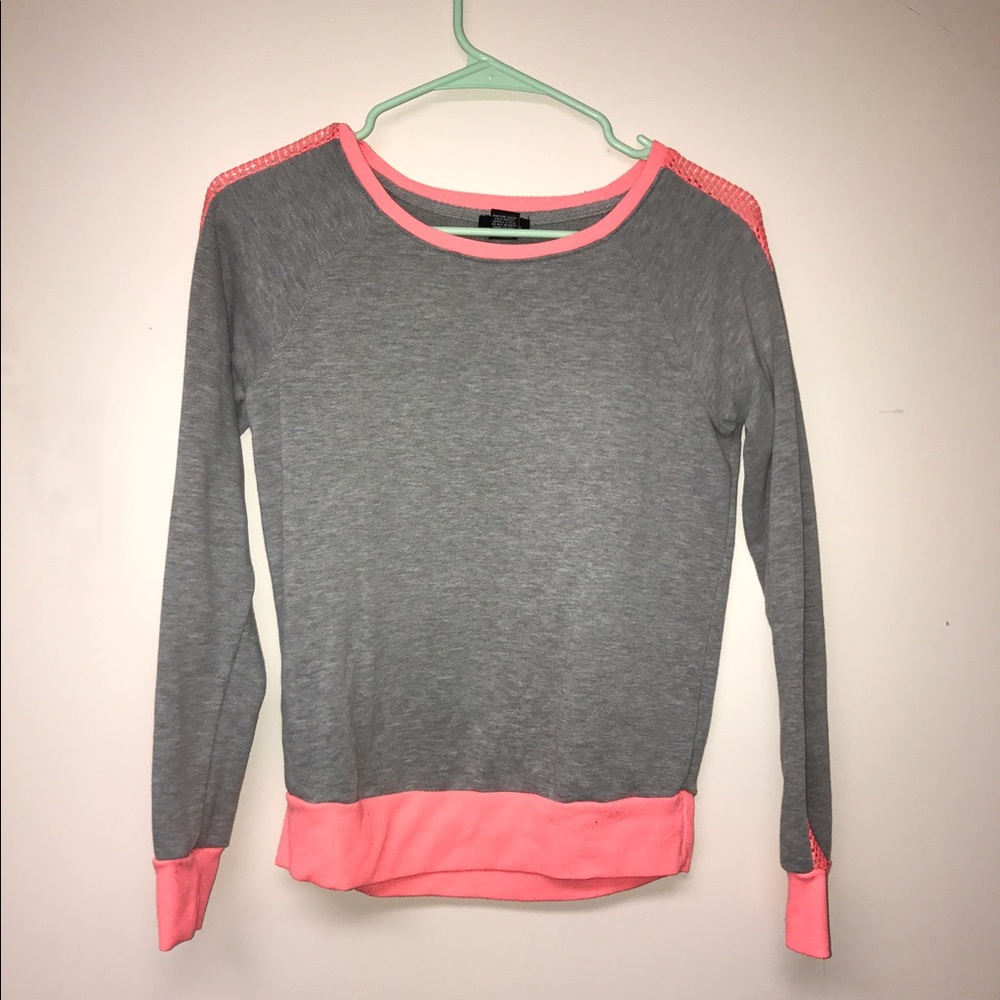 Grey sweater