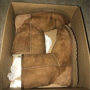 Ugg Australia Classic Short Boots