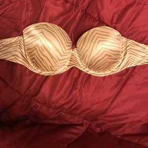PINK Victoria Secret 36B strapless push-up bra
