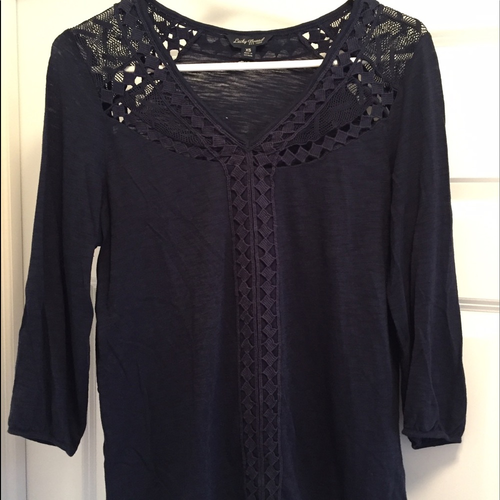 Lucky Brand Women's 3/4 sleeve shirt.