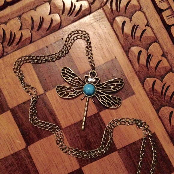 Jewelry - Vintage Dragonfly Pendant Chain Necklace
