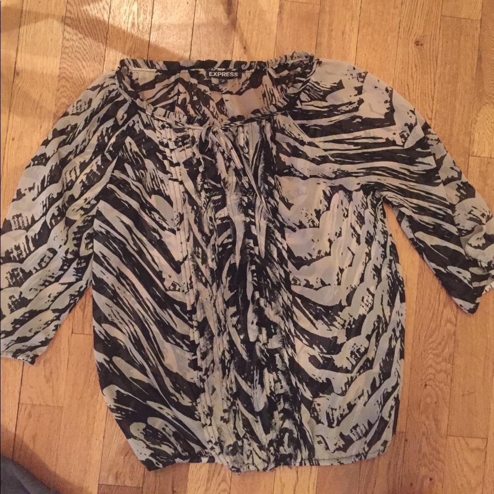 Express zebra top