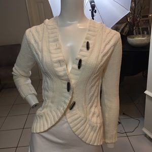 KENJI • Knitted cardigan with hoodie