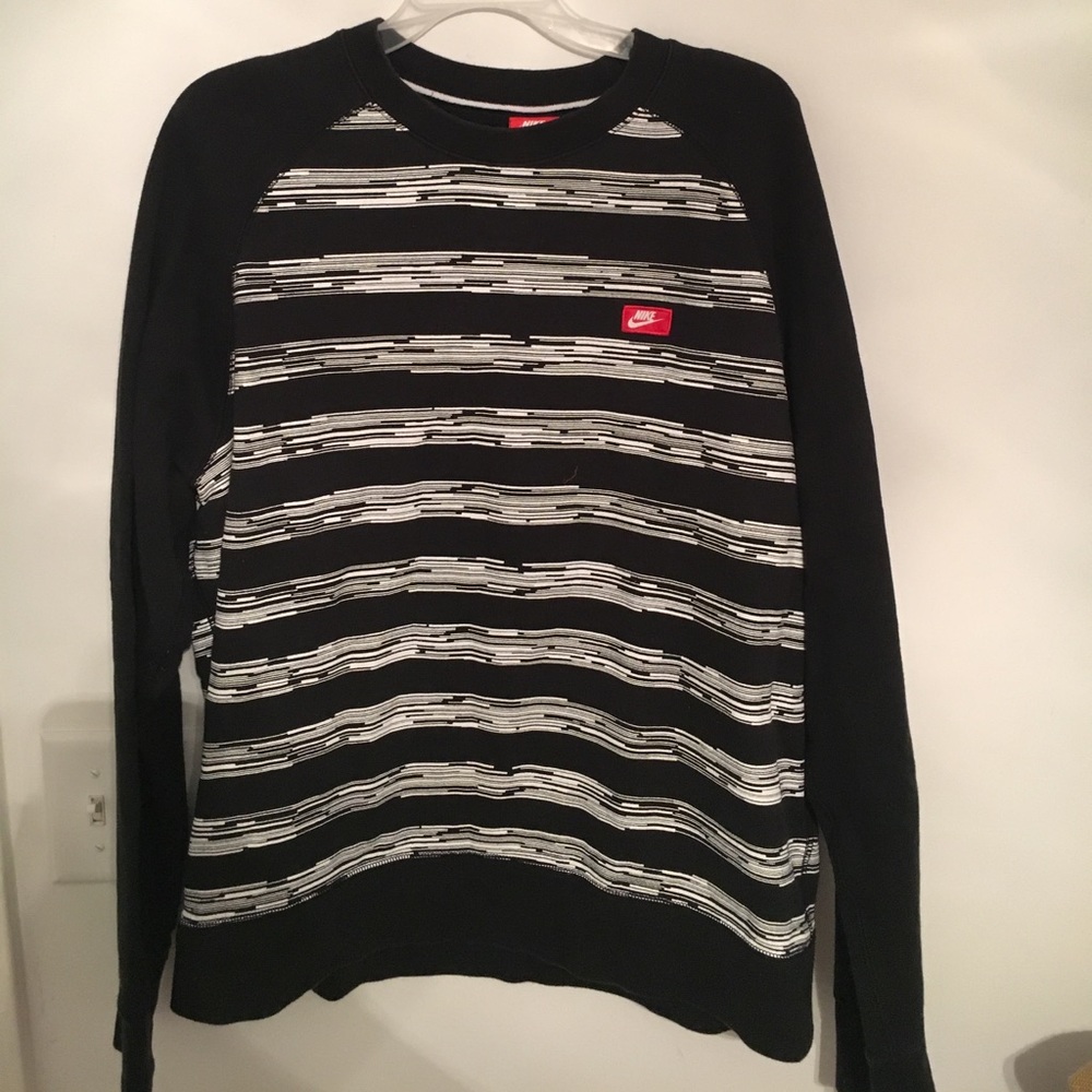 Nike sweatshirt