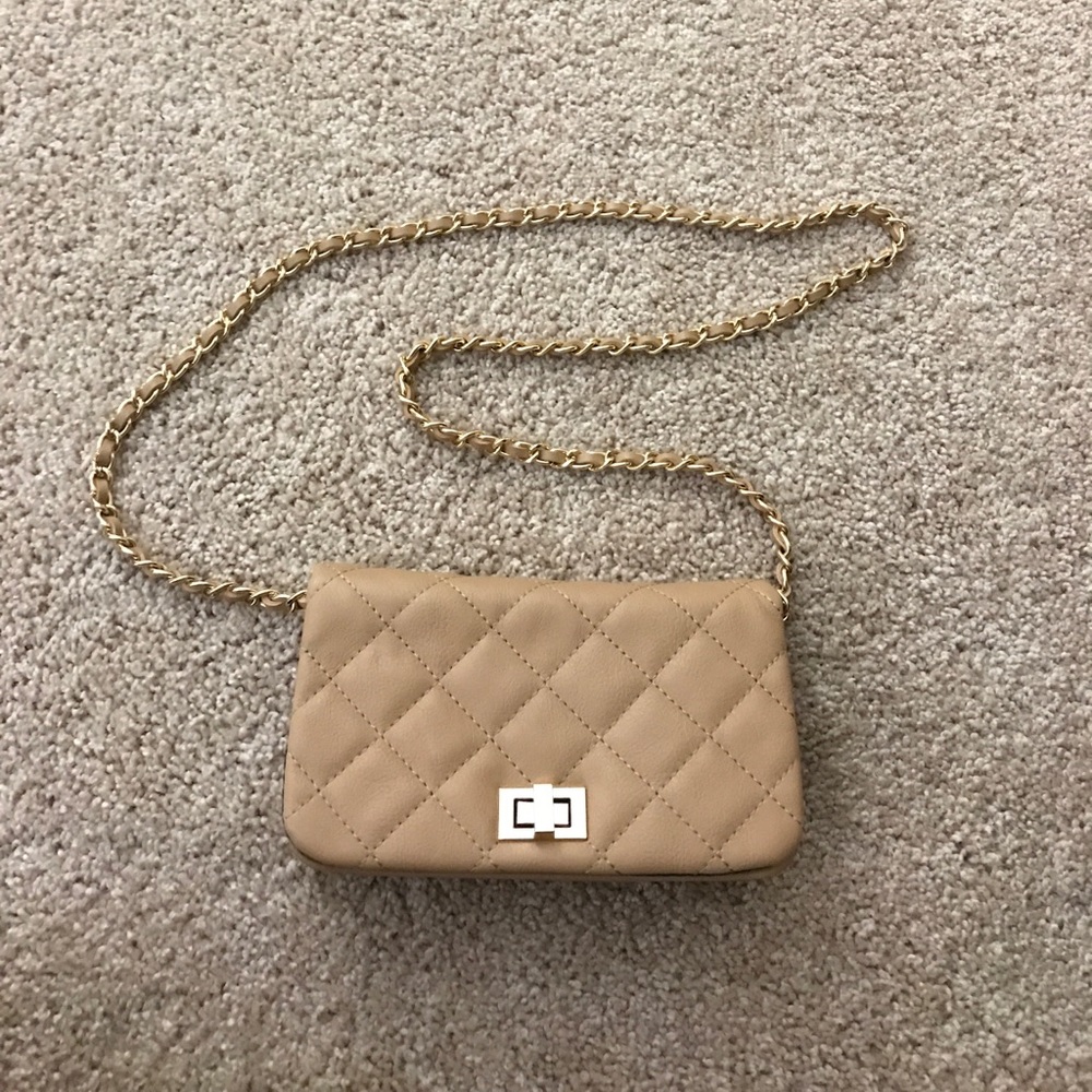 Cross body purse
